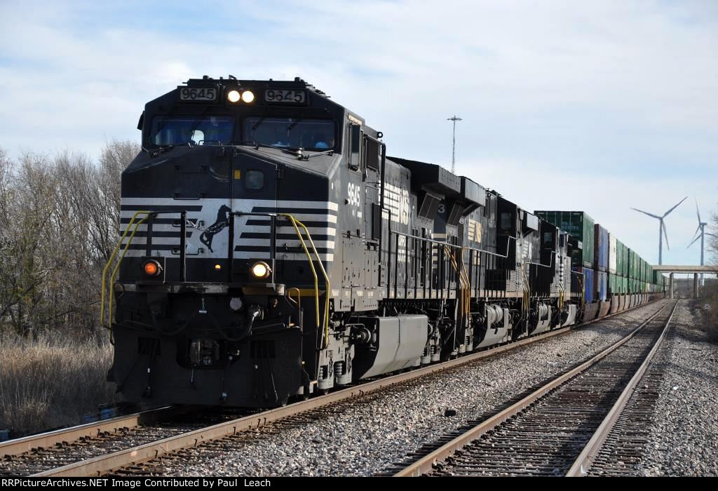 Intermodal rolls west